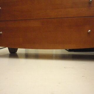 5段チェスト 脚付き 木目調 ブラウン 90×40×97cm タンス 札幌 厚別店