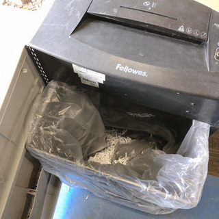 オフィスシュレッダー Fellows C-320C