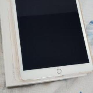 美品ipad/32GB/第8世代/Wi-Fiモデル/MYLC2J