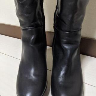 お値下げしました。Max Mara レザーロングブーツ 24cm 黒