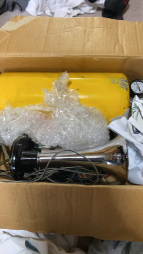 エアーホーンタンクセット12v値下げしました！