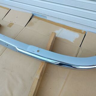 ダットサンフェアレディの当時物の中古フロントバンパーSR311　SRL　ＳＰ　ＳＰＬ