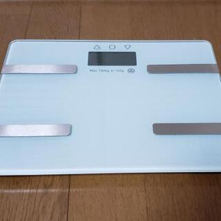体重計(体脂肪率、骨密度も計れます)