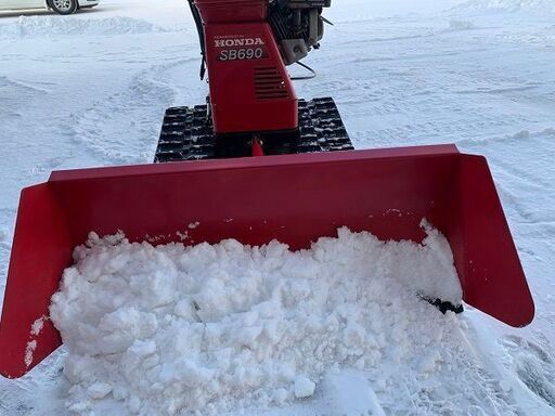ホンダ除雪機 SB690 少しジャンク! ホンダ除雪機 SB690 少しジャンク!