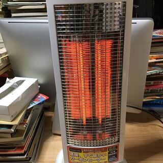 900W 自動 首振り カーボン ヒーター 遠赤 暖房 すぐ暖か...