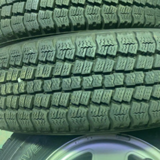 🔸TOYO STUDLESS ハイエース用4本バリ山タイヤホイール付き六穴夏タイヤセット