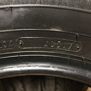 DUNLOP ENASAVE EC203 215/70R15 15インチ 夏タイヤ 4本 2017年製 バリ溝 グランビア グランドハイエース等　(MTK24) クレジットカード QR決済可能