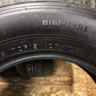 DUNLOP ENASAVE VAN01 215/70R15 107/105L LT 15インチ 夏タイヤ 4本 