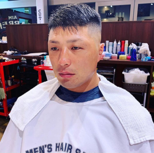 まだまだ予約空きあります 沖縄緊急事態宣言の為私が働く飲食店が休業になる為 Fadecutフェードカット他 1000インスタ Taamn Kaorin 中頭の手伝って 助けての助け合い ジモティー