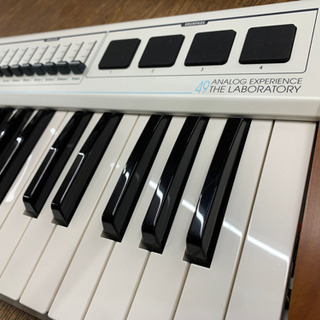ジャンク Arturia 49-Key Universal MIDI Controller アートリア MIDIキーボード 中古ジャンク品