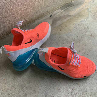 エアマックス270 中古　22.5