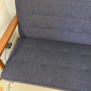 カリモク　2人掛けソファ