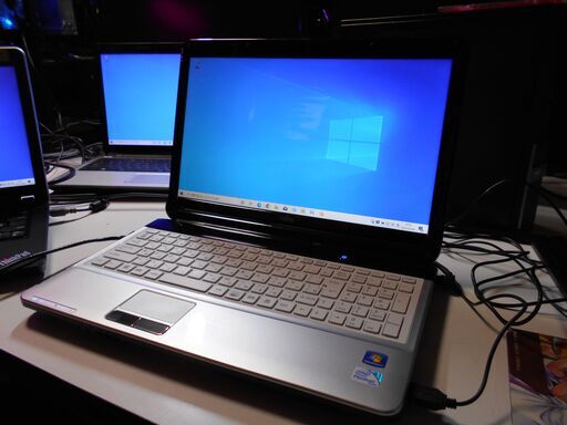 ノートパソコン 富士通 LIFEBOOK Windows10 i5-460M HDD640GB メモリ4GB おまけOffice付 [取引中]
