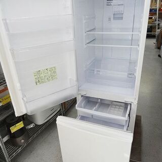 シャープ ノンフラン冷凍冷蔵庫✨最終値下げ✨ SHARP】ノンフロン冷凍冷蔵庫 値下げ中‼️ 冷蔵庫：シャープ
