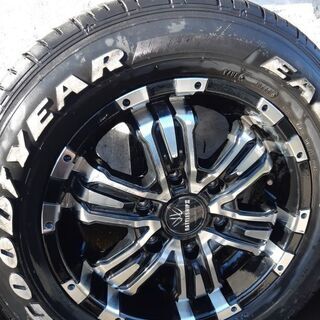 ロクサーニ　バトルシップ2 215.65R.16 ハイエース　キャラバン