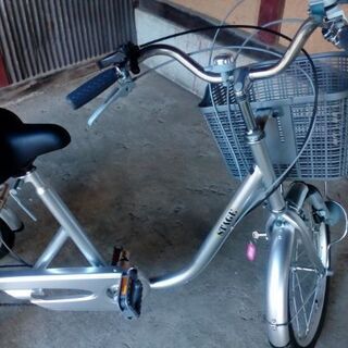 大人用三輪車売ります