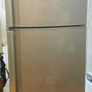 冷蔵庫 シャープ 2012年製