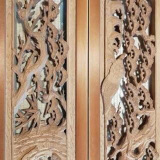 欄間　ランマ　彫刻　松梅鶴　興秀刀