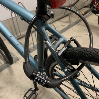 【美品】XDSクロスバイク