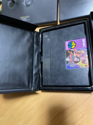 ネオジオ本体とカセットセット実働確認済み　　　最終値下げ ネオジオ本体とカセットセット実働確認済み 最終値下げ