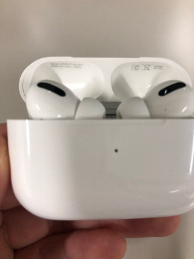 完全ワイヤレスBluetoothイヤホン