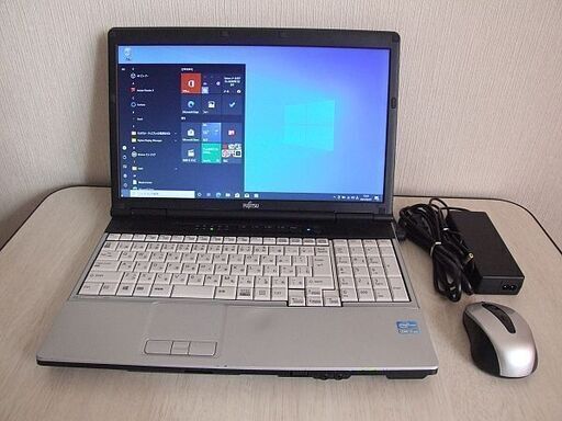 高速SSD120GB搭載　第三世代 Core i7-3520M E742/F　ノートパソコン　（3745）