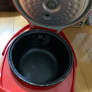 炊飯器 3合炊 (2000円)