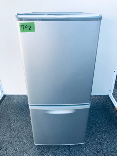 ①792番 Panasonic✨ノンフロン冷凍冷蔵庫✨NR-B143W-S‼️