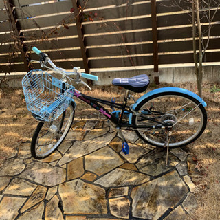 自転車　小学生　22インチ