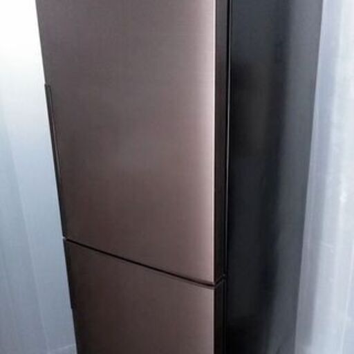 冷蔵庫　大きめ２ドア270L　2017年製　プラズマクラスター搭載