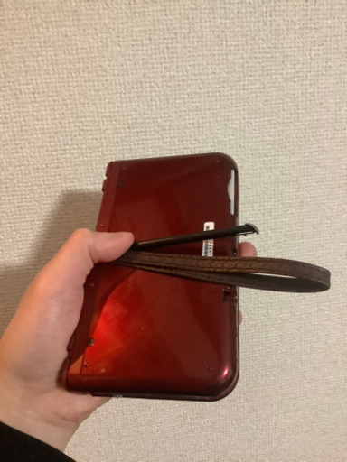 任天堂New3DS LLとポケモンのセット(メタルレッド)