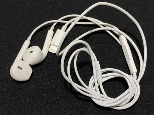 Iphone イヤホン 純正 Apple Earpods With Lightning ライトニング うえピー 五反田の電話 ｆａｘ スマートフォン の中古あげます 譲ります ジモティーで不用品の処分