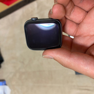 Apple Watch season4NIKEモデル (セルラータイプ)