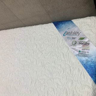 ASHLEY クイーンサイズ ベッド マット セット ヴィンテージ アシュレイ 