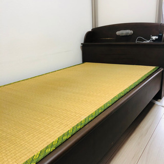 【お取引き決まりました】組み立て式　畳のベッドです。
