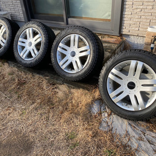 車のパーツ 【商品No.7】最終値下！215/55R16スタッドレスタイヤ 