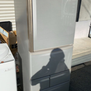 【ネット決済】東芝冷凍冷蔵庫５ドア　４２４L