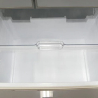 東芝冷凍冷蔵庫５ドア　４２４L