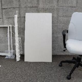 白い事務机・椅子セット