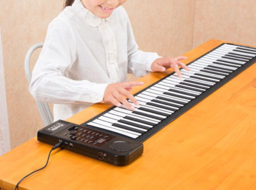 新品ロール電子ピアノ(88鍵盤)今月中なら2,000円値引きします