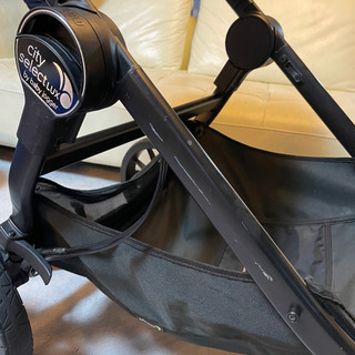 ベビージョガー シティセレクト Lux 2人乗りベビーカー 中古