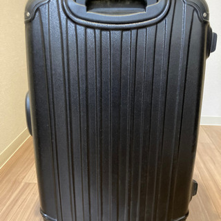 スーツケース1500円で譲ります！