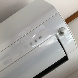 受付終了】MITSUBISHI 霧ケ峰、お掃除ロボ付2019年式、半年のみ使用
