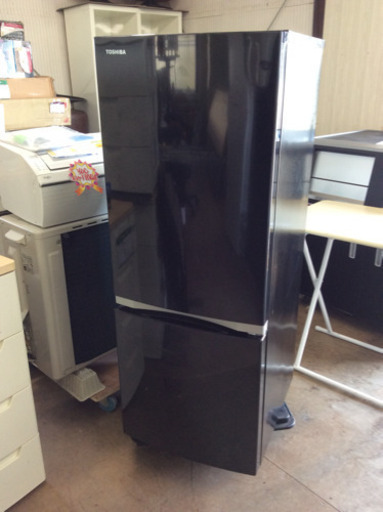 【引き取り限定】 TOSHIBA 2ドア冷凍冷蔵庫 153L GR-P15BS