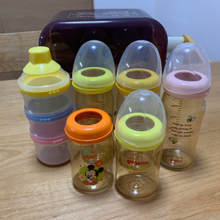 ピジョン　母乳実感哺乳瓶とコンビ　哺乳瓶消毒