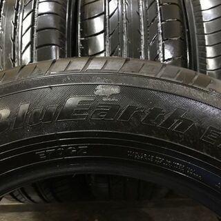 YOKOHAMA BluEarth E70 225/60R17 17インチ 夏タイヤ 4本 2017年製 アルファード ヴェルファイア スバルXV等　(TC292) クレジットカード QR決済可能