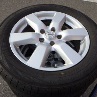 ヨコハマ(YOKOHAMA) 低燃費タイヤ BluEarth RV-02 215/60R17 96H　ミニバン/SUV専用タイヤ　9分山　ニッサン純正ホイール付き　4本セット　￥32,780税込