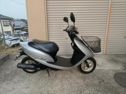バッテリー、オイル、プラグ、エアフィルター新品　便利なカゴ付　静かで低燃費　ホンダ　ディオ
