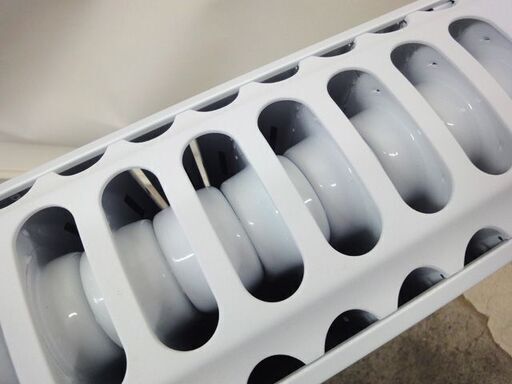 自社配送は札幌市内限定】美品・使用回数僅か デロンギ/DeLonghi  