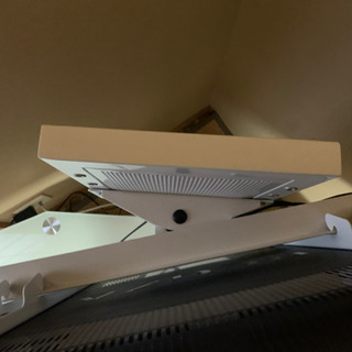 受付終了🌈今週末引取できる方　東芝REGZA液晶42型・ガラステーブルセット